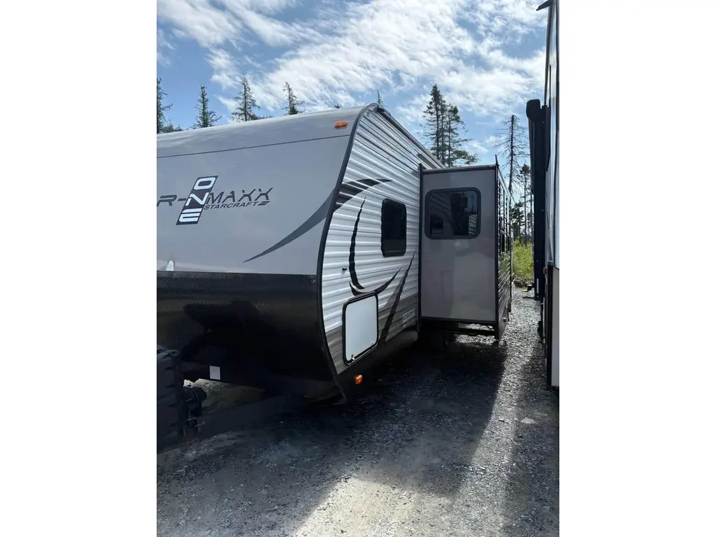 2017 Starcraft AR ONE MAXX 26BHS