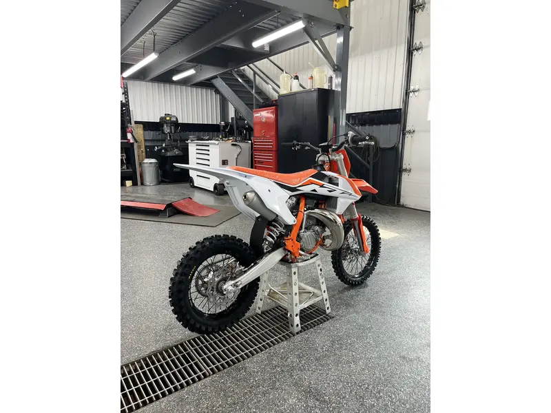 2024 KTM 85 SX 17/14 17/14 thumbnail 2