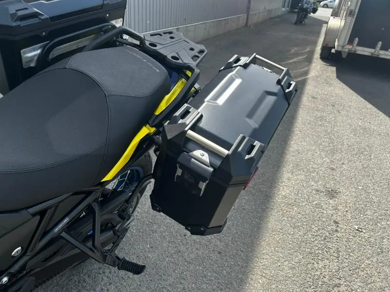 2025 Suzuki V-Strom 800DE Adventure