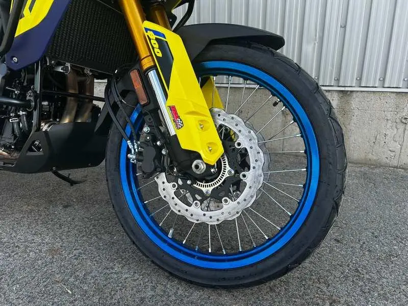 2025 Suzuki V-Strom 800DE Adventure