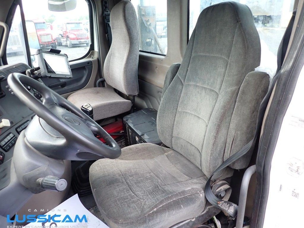 Freightliner Cascadia 2013