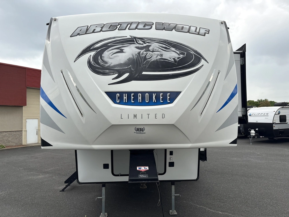Cherokee Arctic Wolf 315tbh8 2019 alt
