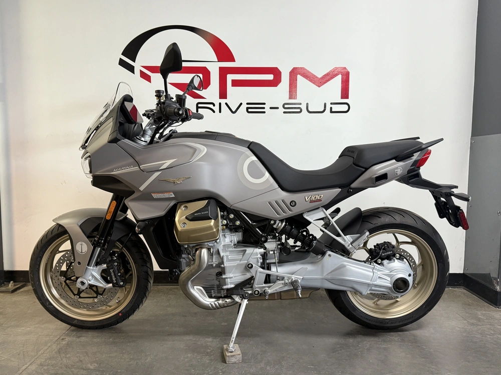 Moto Guzzi V100 Mandello 2024 alt