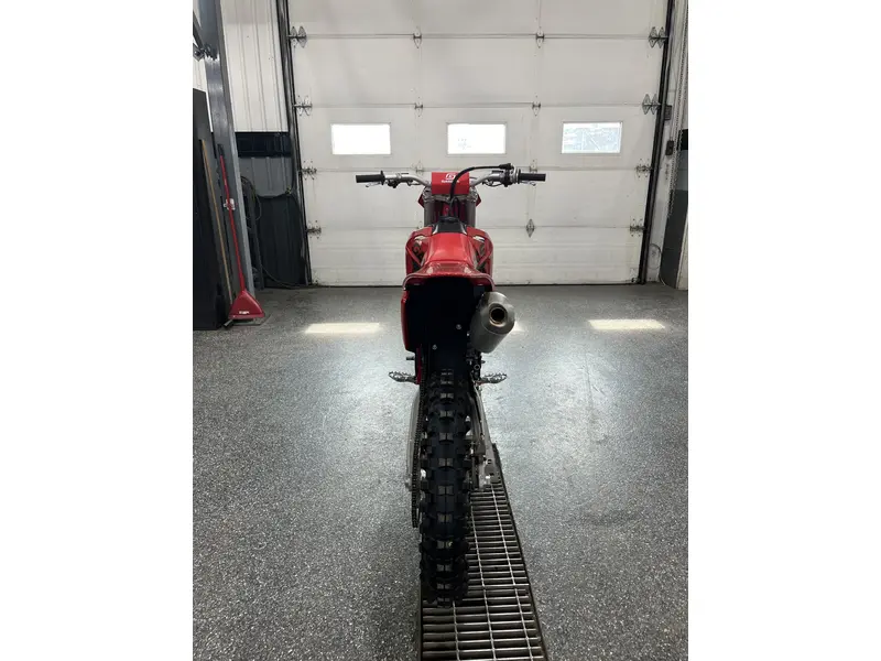 2025 GASGAS MC350 F thumbnail 3