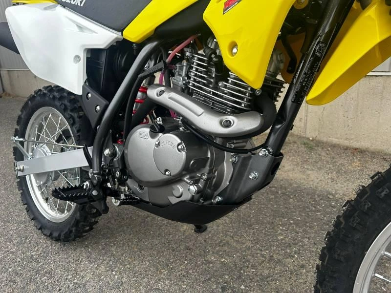 2025 Suzuki Drz-125l alt