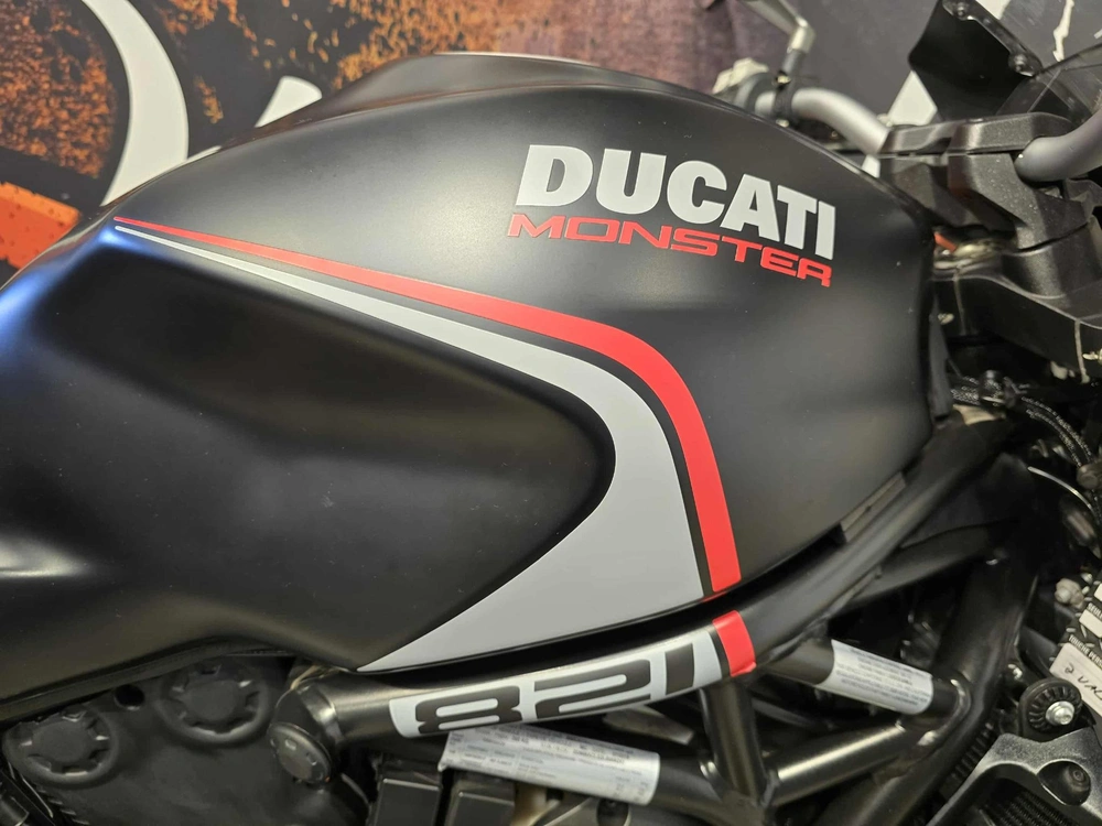 Ducati Monster 821 2020 alt