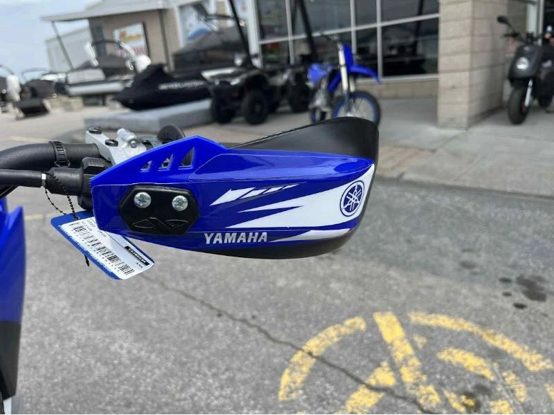 2024 Yamaha Yz250x alt