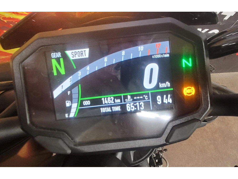 Kawasaki Z900 Se 2023 alt
