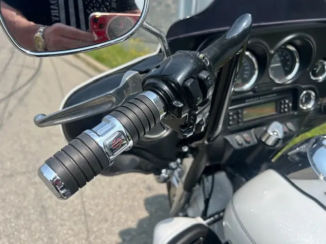 Harley-Davidson FLHTCU Electra Glide UltraFLHTCU 2013