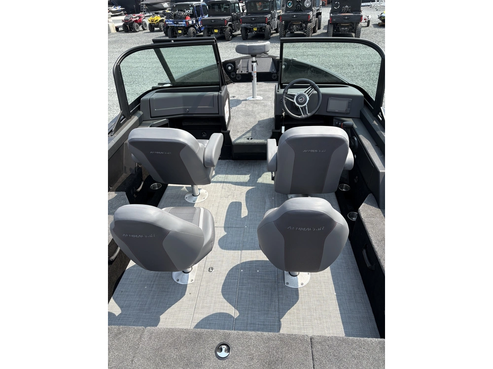 2025 Alumacraft Competitor 185 Sportx alt