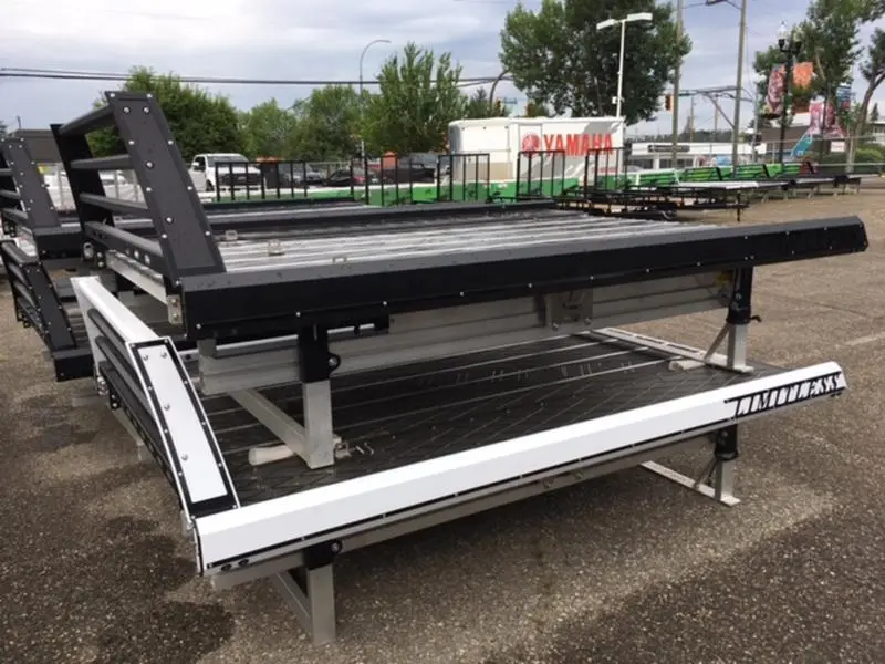 2023 Limitless DECK:Sled Deck SUPER SHORT BLACK