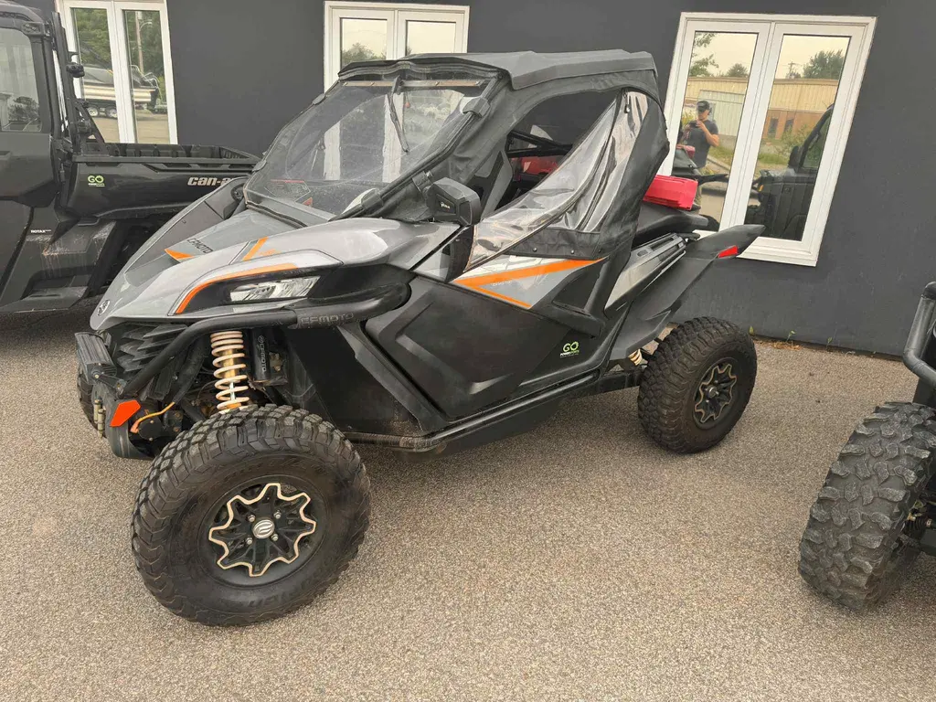 2021 CFMOTO ZForce 950