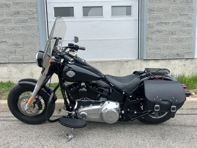 2015 Harley-Davidson FLSL Softail Slim FLS