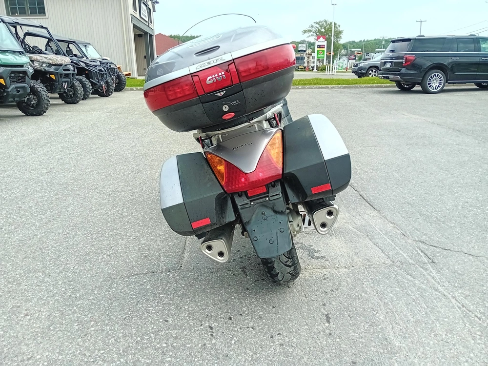 Honda St1300 2003 alt