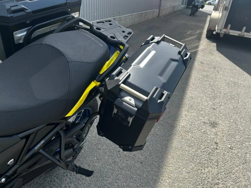 2025 Suzuki V-strom 800de Adventure alt