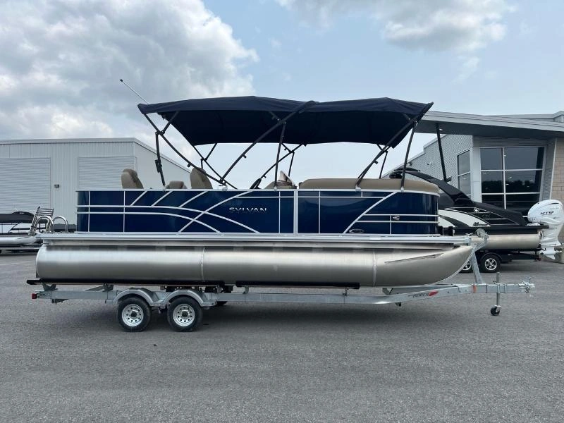 Sylvan Mirage 8522 Party Fish 115hp 2026 alt