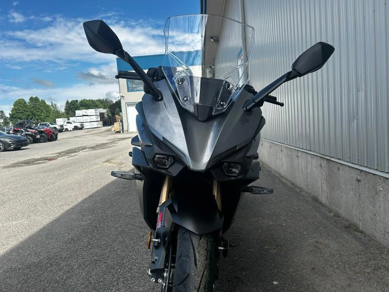 Suzuki Gsx-s1000gt+ 2025 alt