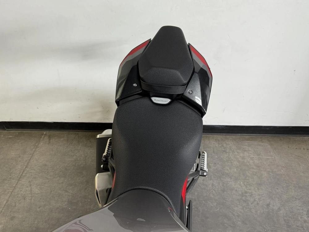 2025 Kawasaki Z900 *6.29% Jusqu'à 84 Mois alt