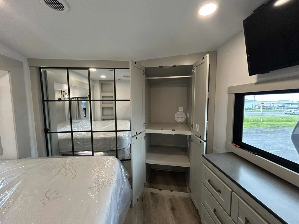 Brinkley Rv Z 3610 2025 alt