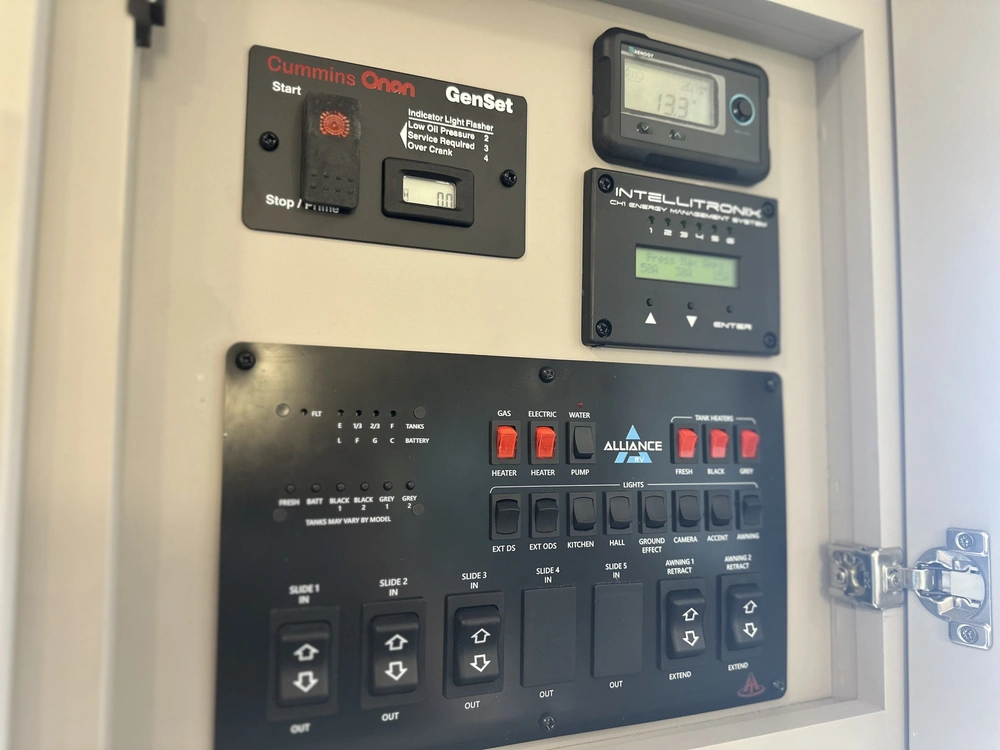 Alliance Rv Paradigm 310rl 2025 alt