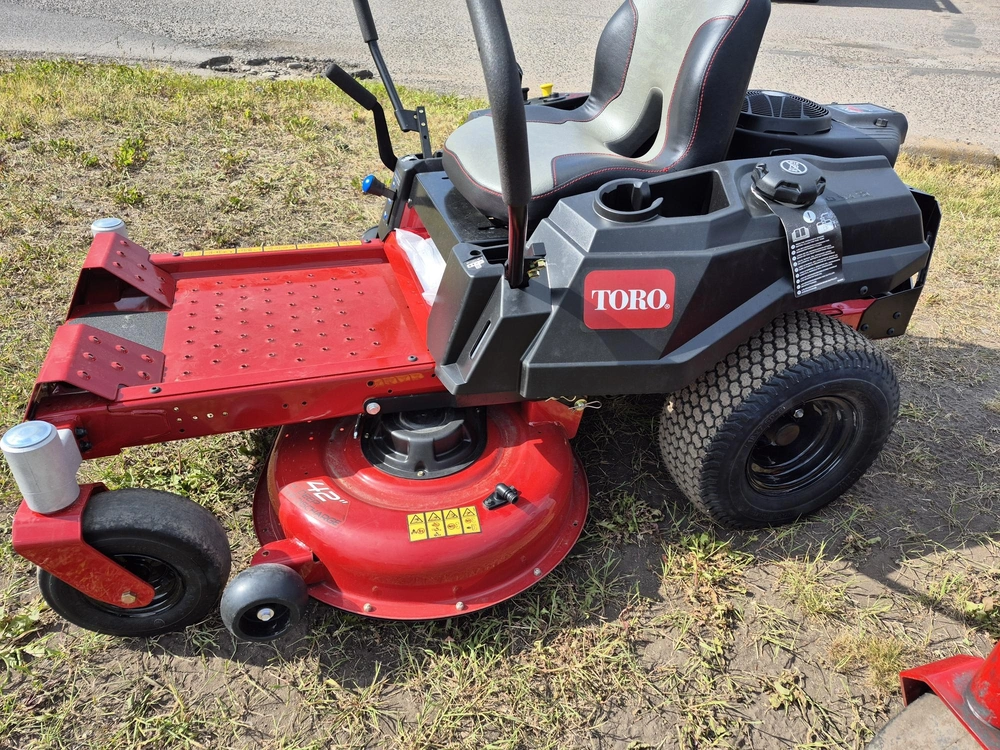 None Toro 42" Timecutter alt