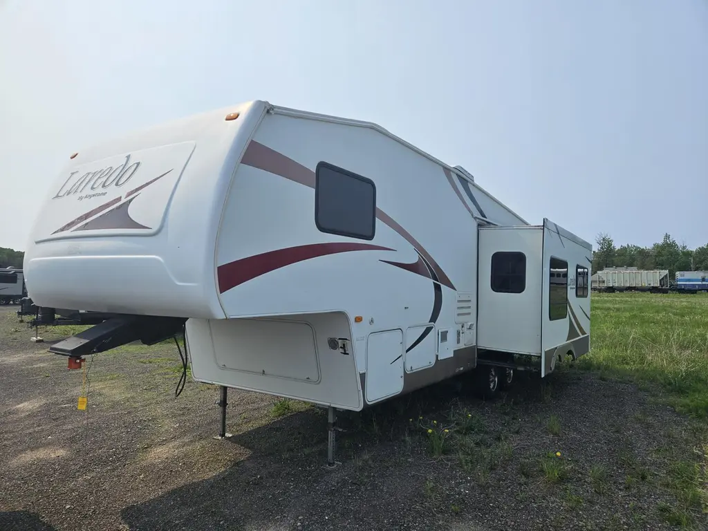 Keystone RV Laredo 29RL 2005