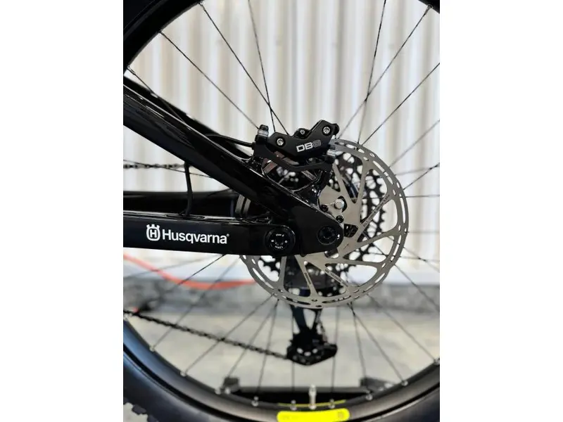 2025 Husqvarna MC4 | 12-S GX EP801