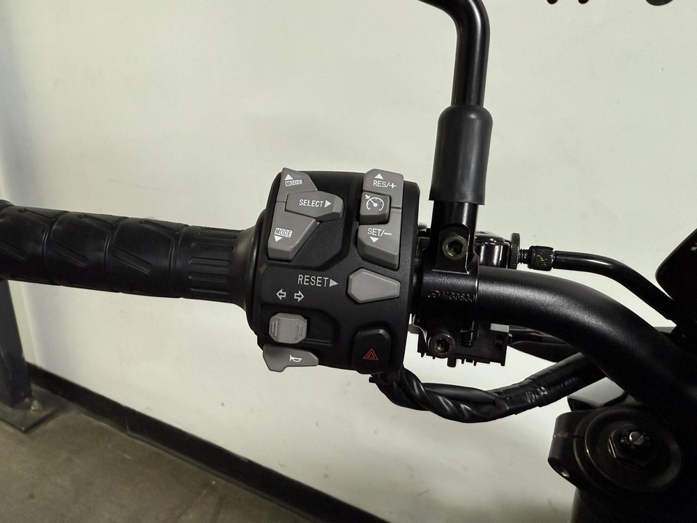 2025 Kawasaki Z900 *5.99% Jusqu'à 84 Mois💳 alt