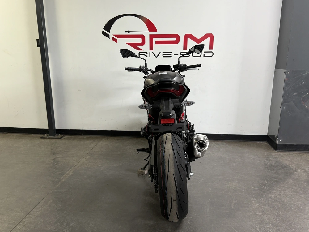 2025 Kawasaki Z900 *5.99% Jusqu'à 84 Mois💳 alt