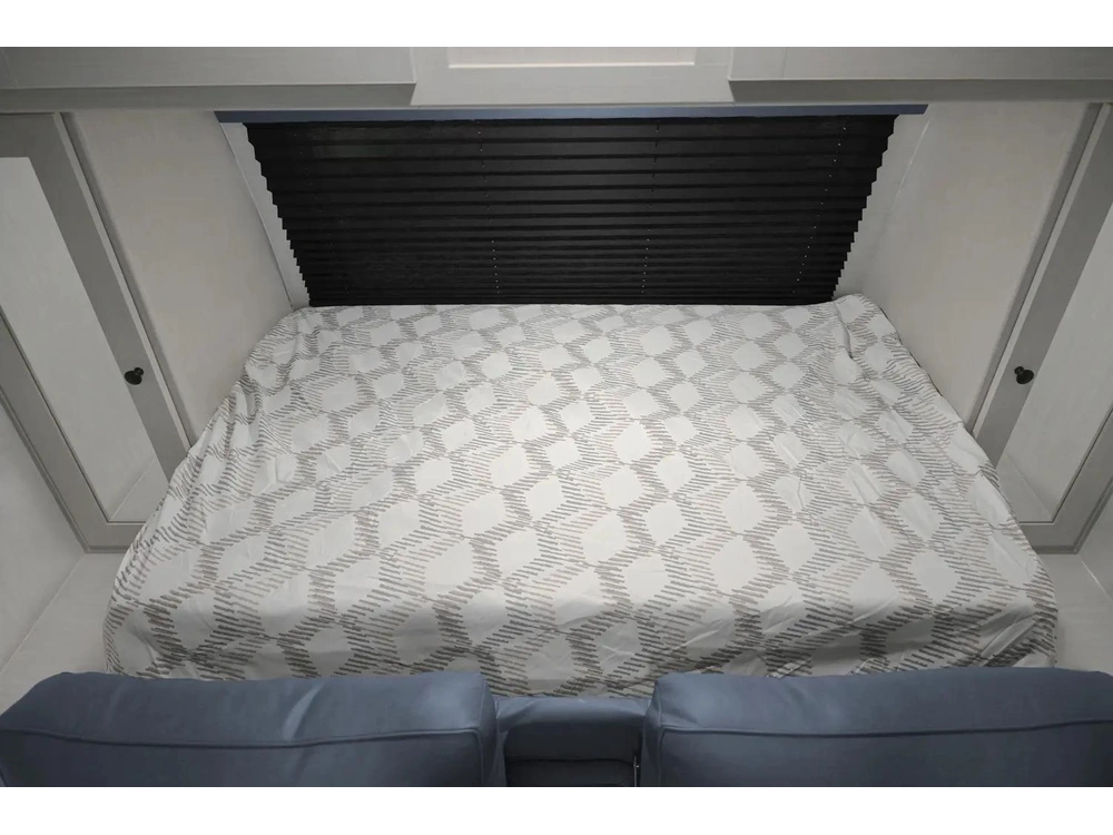 Coachmen Apex 208bhs 2026 alt