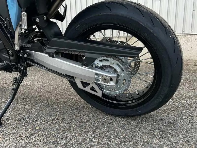 2025 Suzuki DR-Z4SM thumbnail 5
