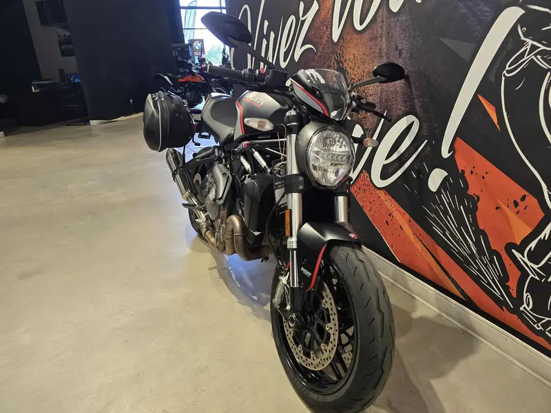 2020 Ducati Monster 821