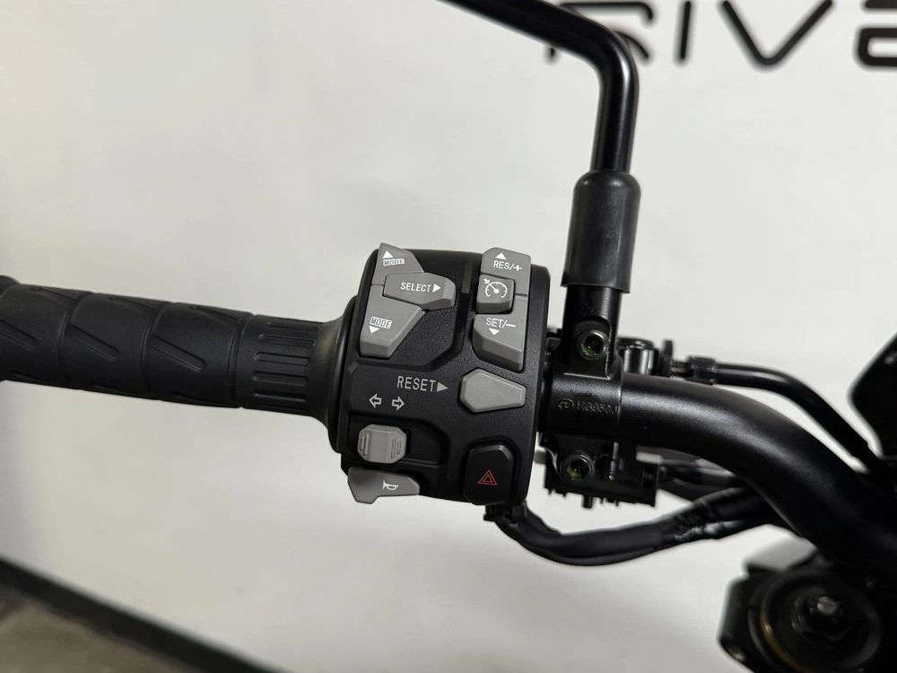 2025 Kawasaki Z900 Se *5.99% Jusqu'à 84 Mois💳 alt