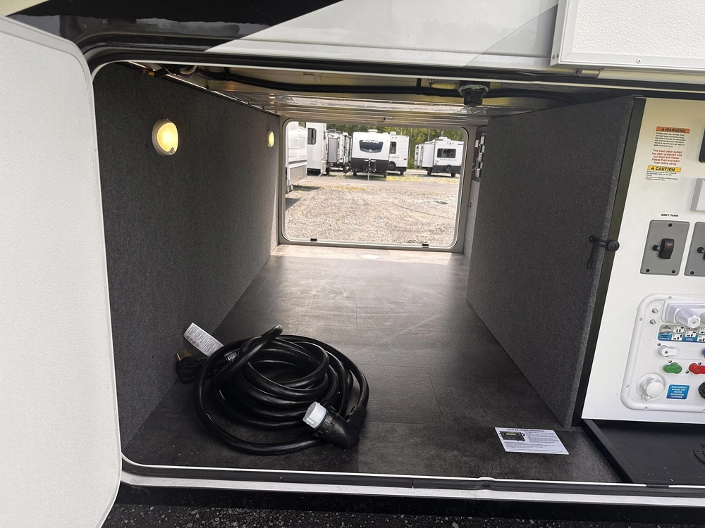 Alliance Rv Paradigm 310rl 2025 alt