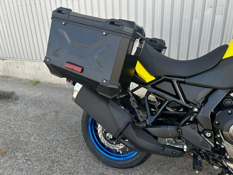 2025 Suzuki V-Strom 800DE Adventure