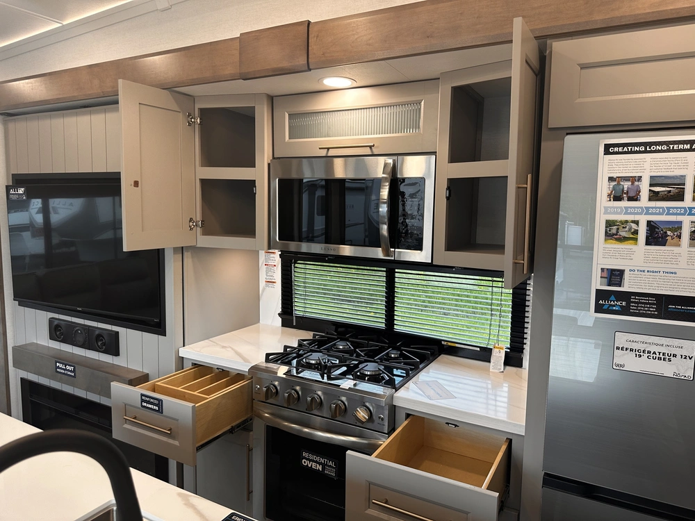 Alliance Rv Paradigm 310rl 2025 alt