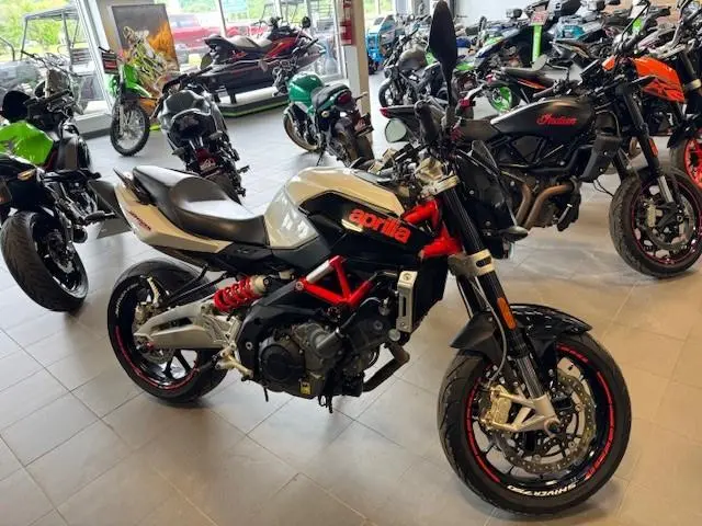 2013 APRILIA SHIVER 750