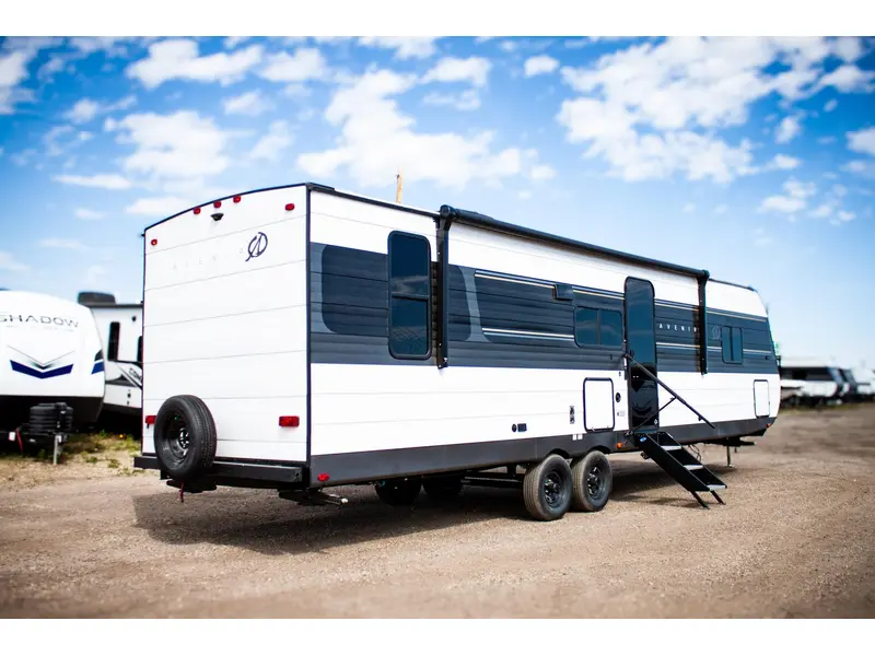 2025 Heartland A-32BH Avenir Travel Trailer thumbnail 5