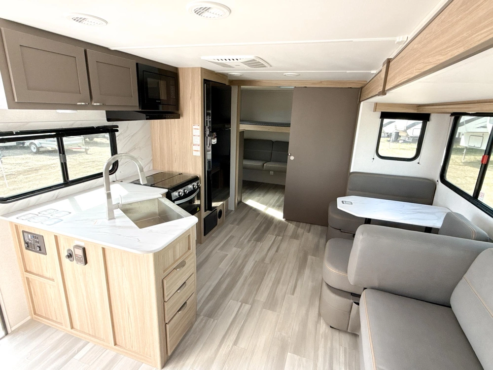 2025 Heartland A-32bh Avenir Travel Trailer alt