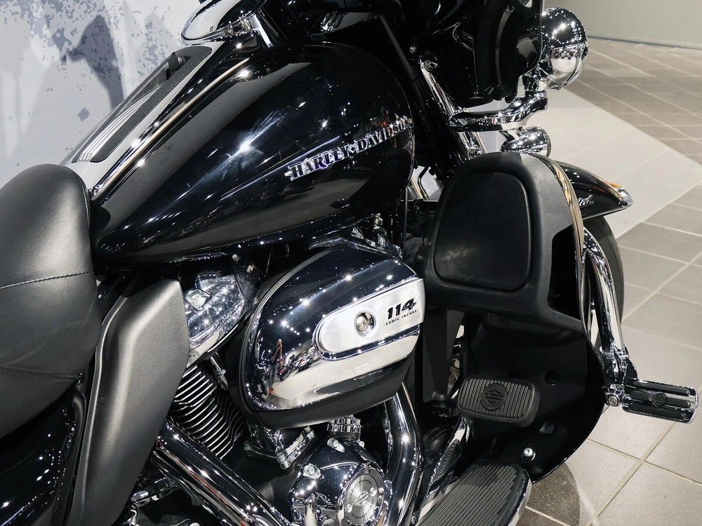 Harley-davidson Ultra Limited Flhtk 2019 alt