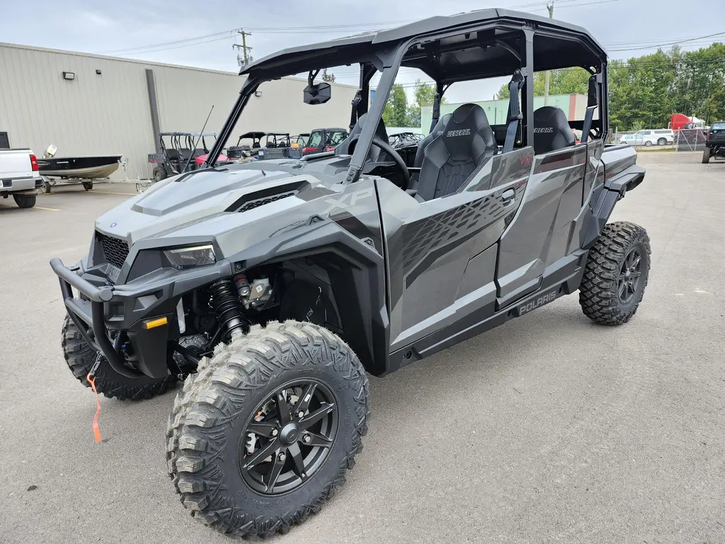 2025 Polaris GENERAL XP 4 1000 Premium