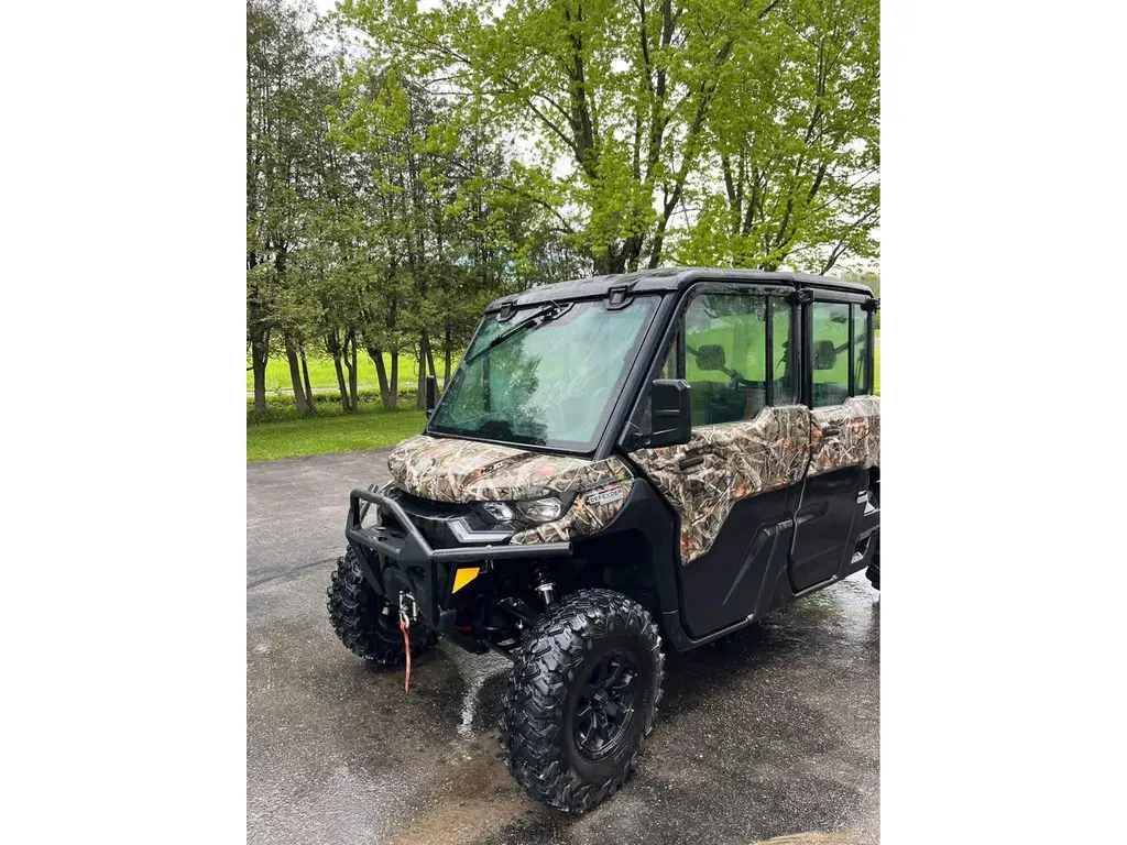 2024 Can-Am DEFENDER HD10 MAX LIMITED