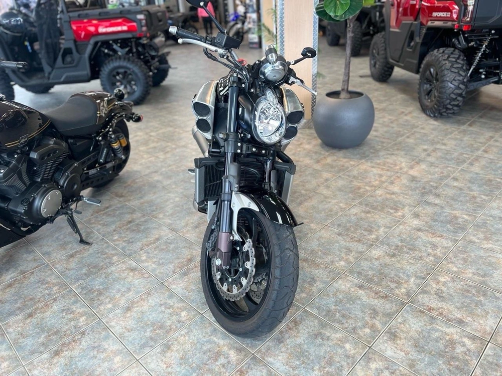 Yamaha Vmax 1700 2009 alt