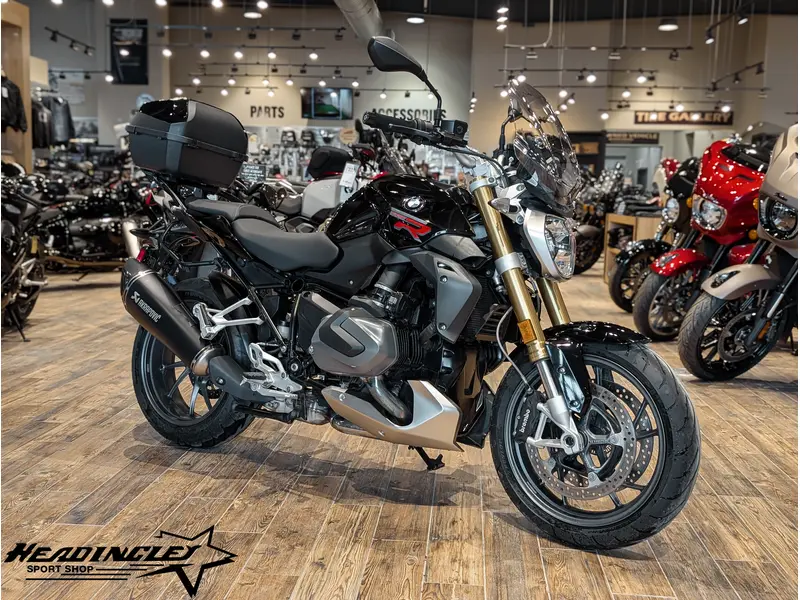 2019 BMW R 1250 R // Black Storm Metallic