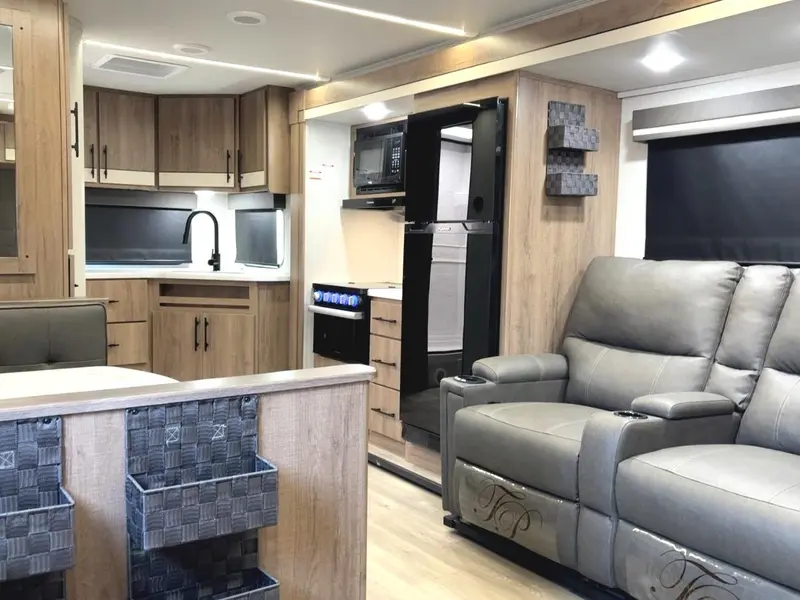 2023 Grand Design Imagine 22MLEX