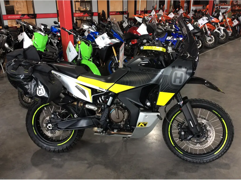 2022 HUSQVARNA NORDEN 901 EXPEDITION