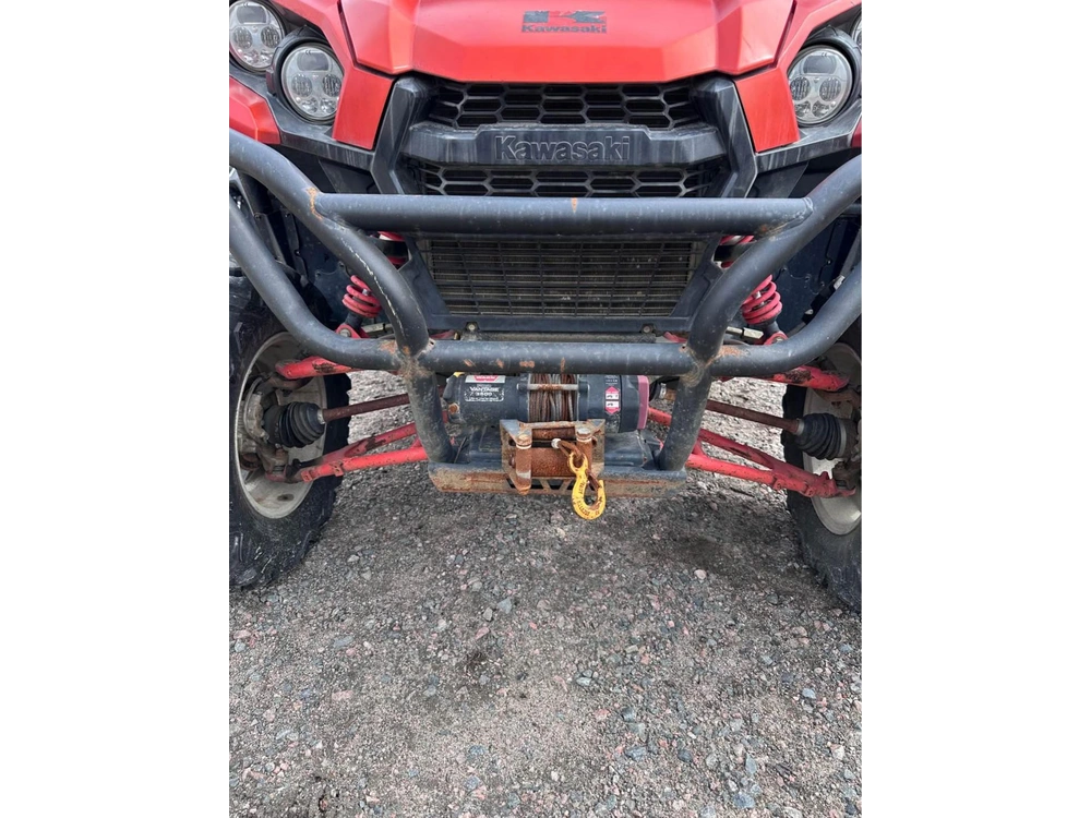 Kawasaki Teryx 800 2017 alt