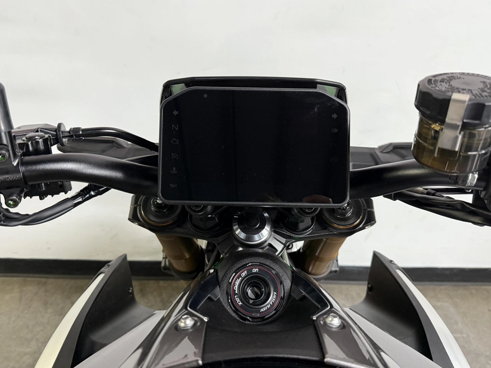 2025 Kawasaki Z900 Se *5.99% Jusqu'à 84 Mois💳 alt