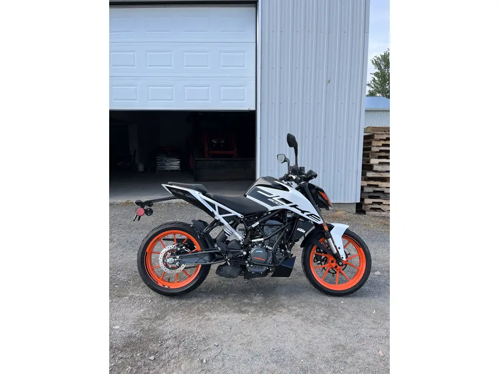 2020 KTM DUKE 200