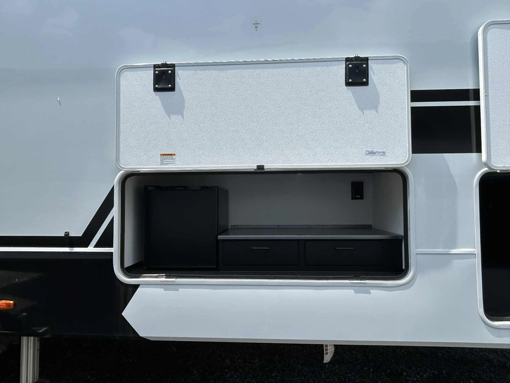 Brinkley Rv Z 3610 2025 alt